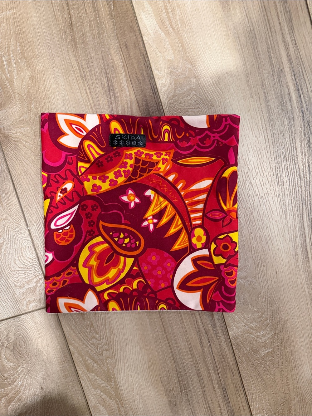 Skida Women's Pink & Red Floral Paisley Neck Gaiter